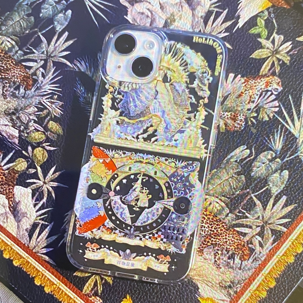 Hollister Clear Phone Case with Artistic Design